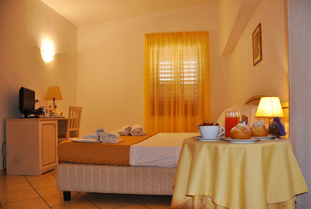 Residence Hotel Eden Palinuro Zewnętrze zdjęcie